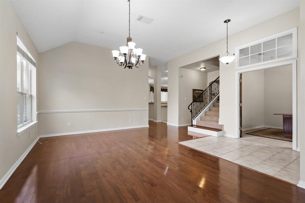 1508 Redwood Crest Lane