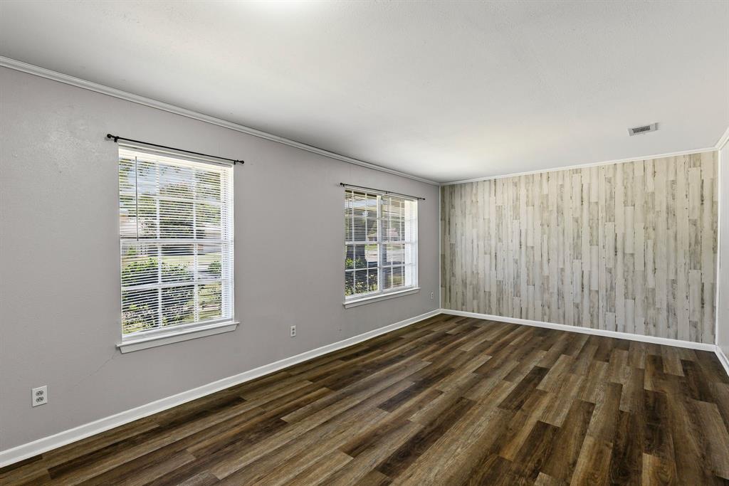 S5036 SOUTHGATE ADDITION # 2 LOT 13 ACRES .3375 - Residential