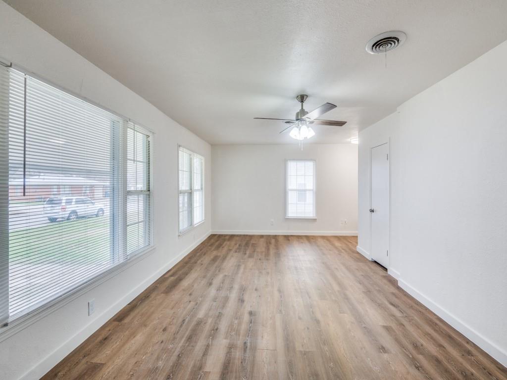 Grapevine, Texas 76051, United States, 2 Bedrooms Bedrooms, ,1 BathroomBathrooms,Residential,Active,5312