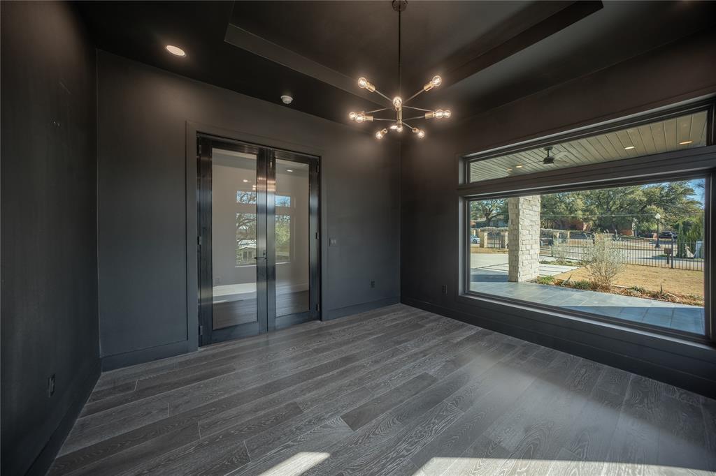 4732 Villa Terrace