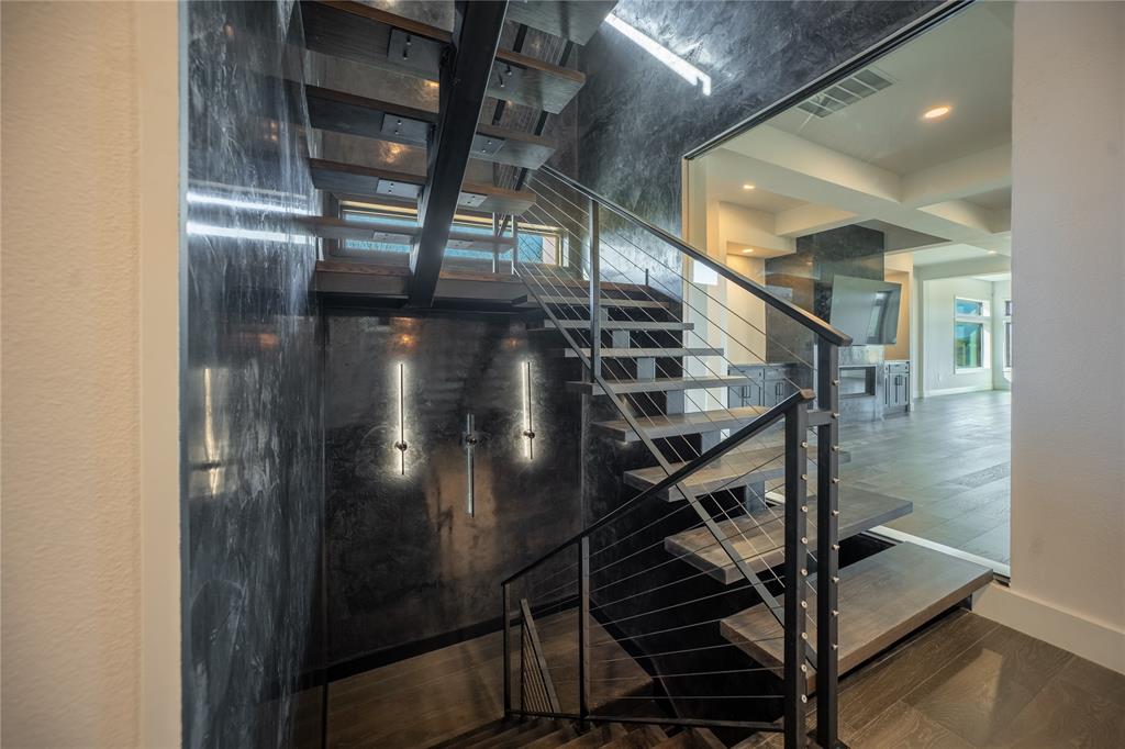4732 Villa Terrace
