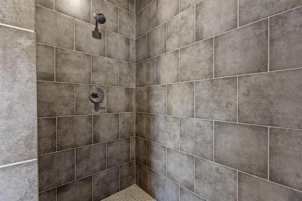 Thos Lindsey Surv Abst #638 - Commercial Sale