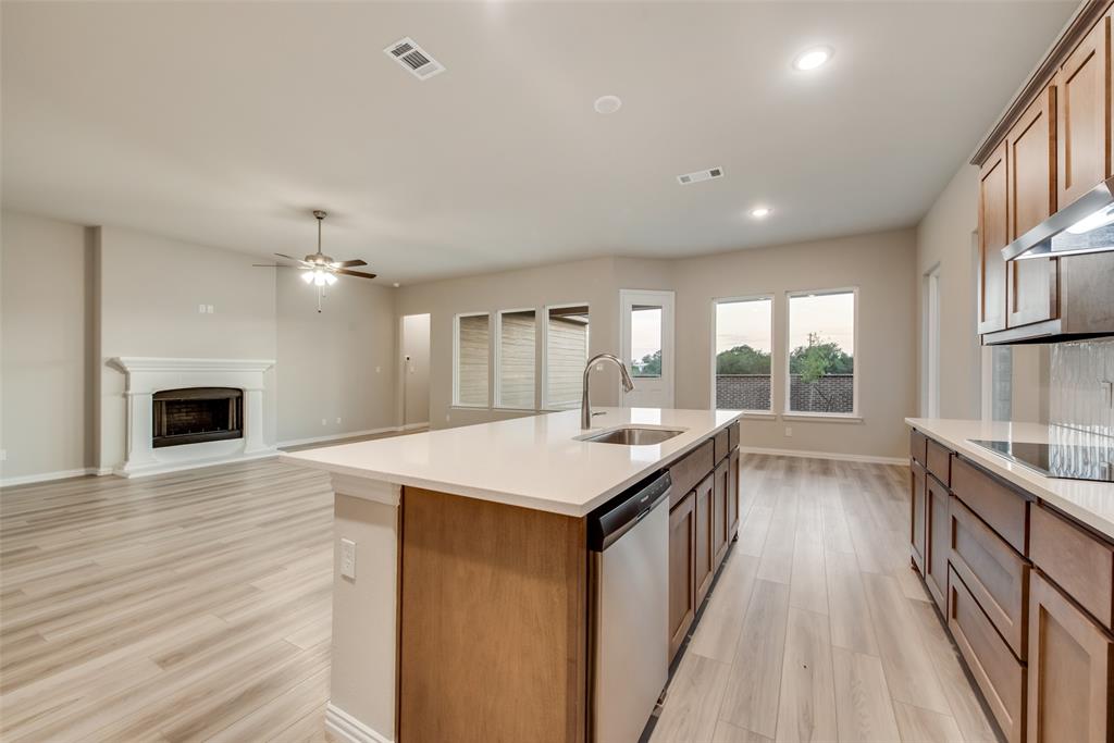 Silverstone at Pearson Ranch - Residential