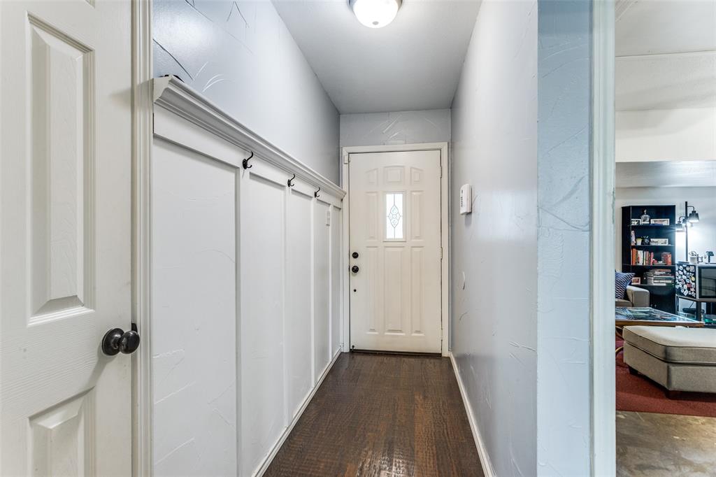 6304 Old Mill Circle