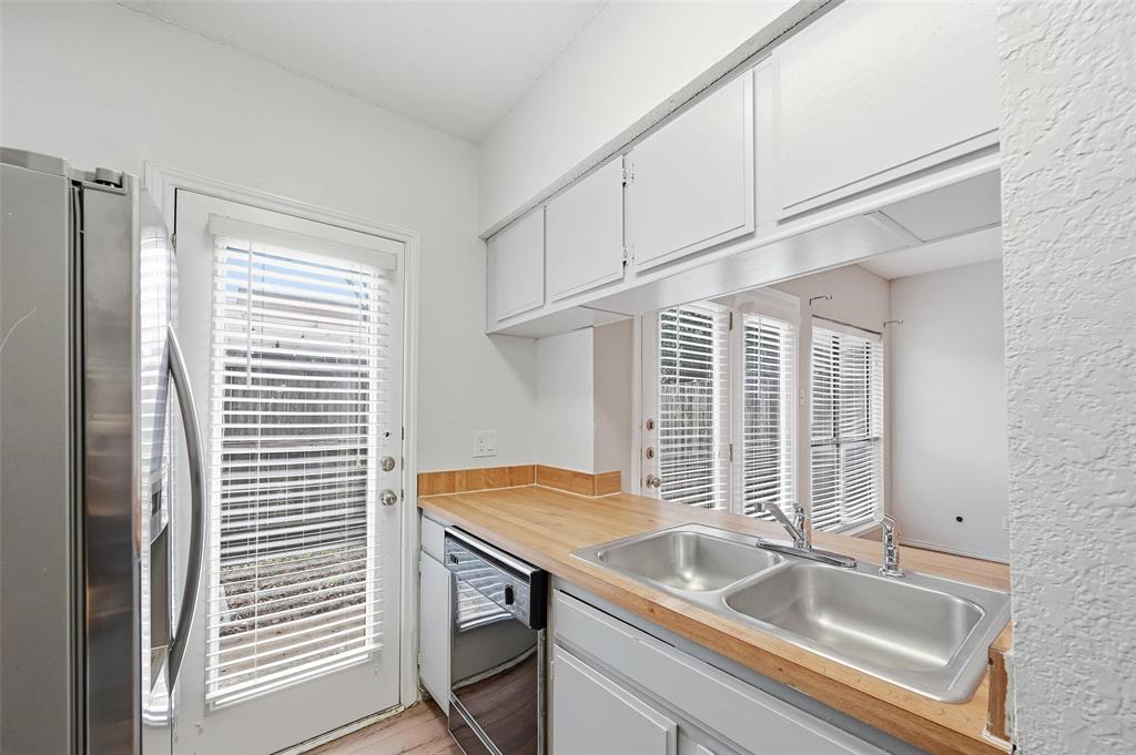 Holly Oaks Twnhms - Residential