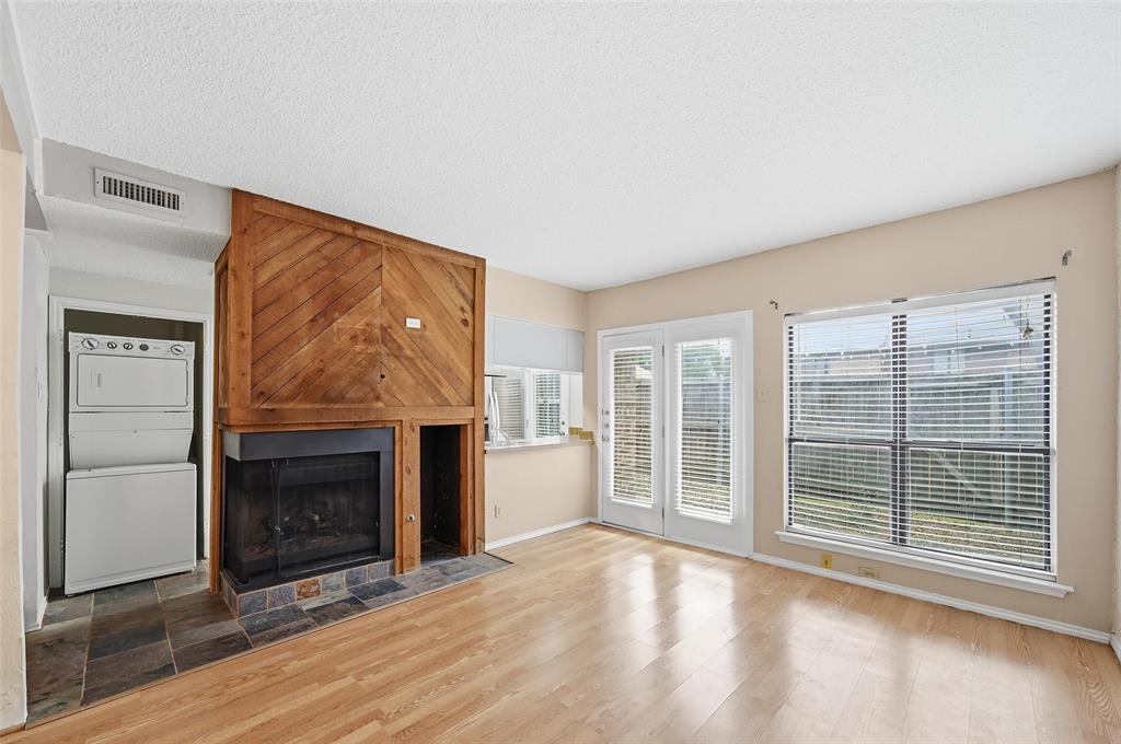 Holly Oaks Twnhms - Residential