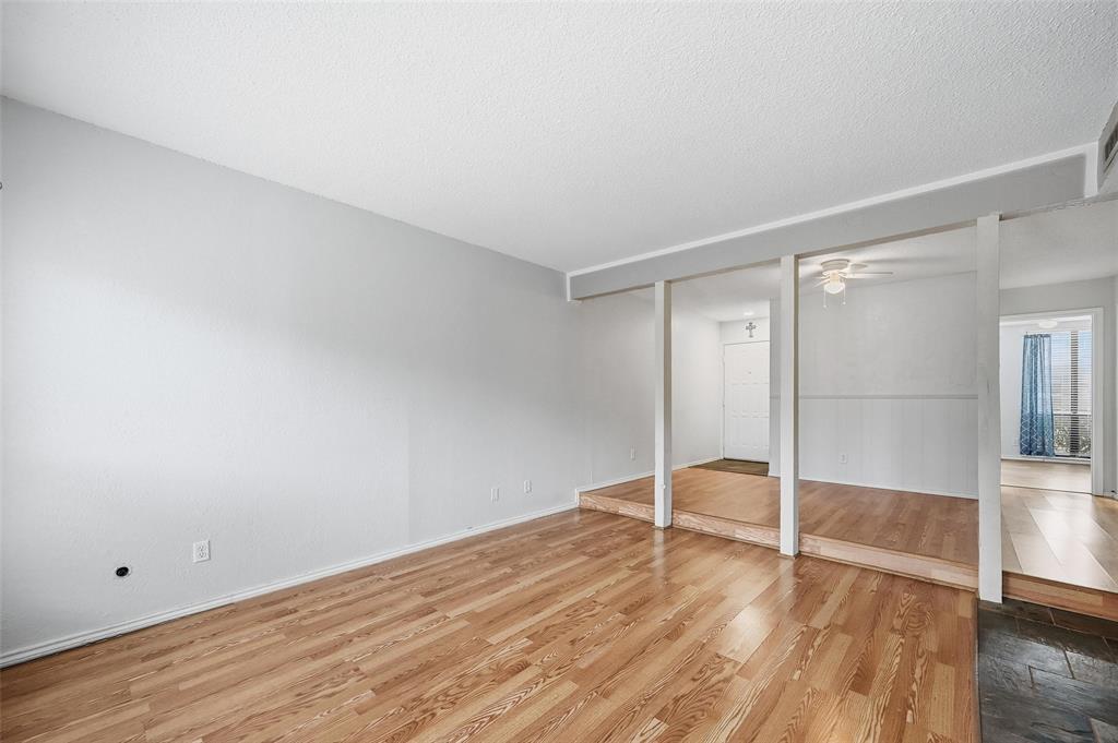 Holly Oaks Twnhms - Residential