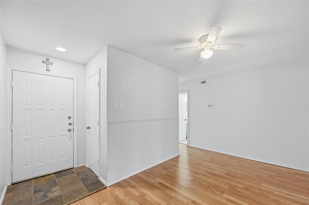 Holly Oaks Twnhms - Residential