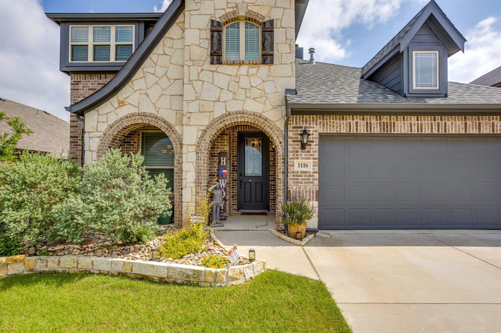 1116 Bear Oak Drive