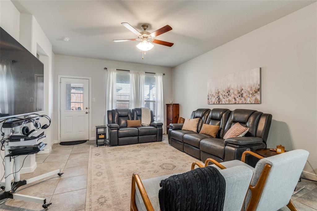 157 Wagon Wheel Drive