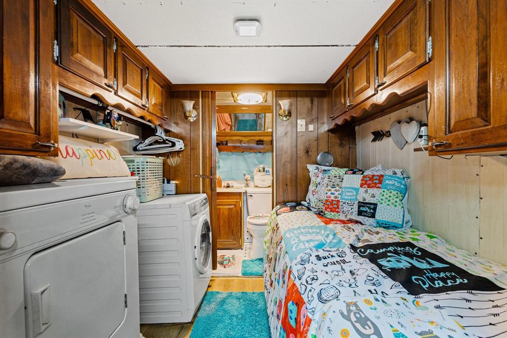 Sherwood Shores - Residential