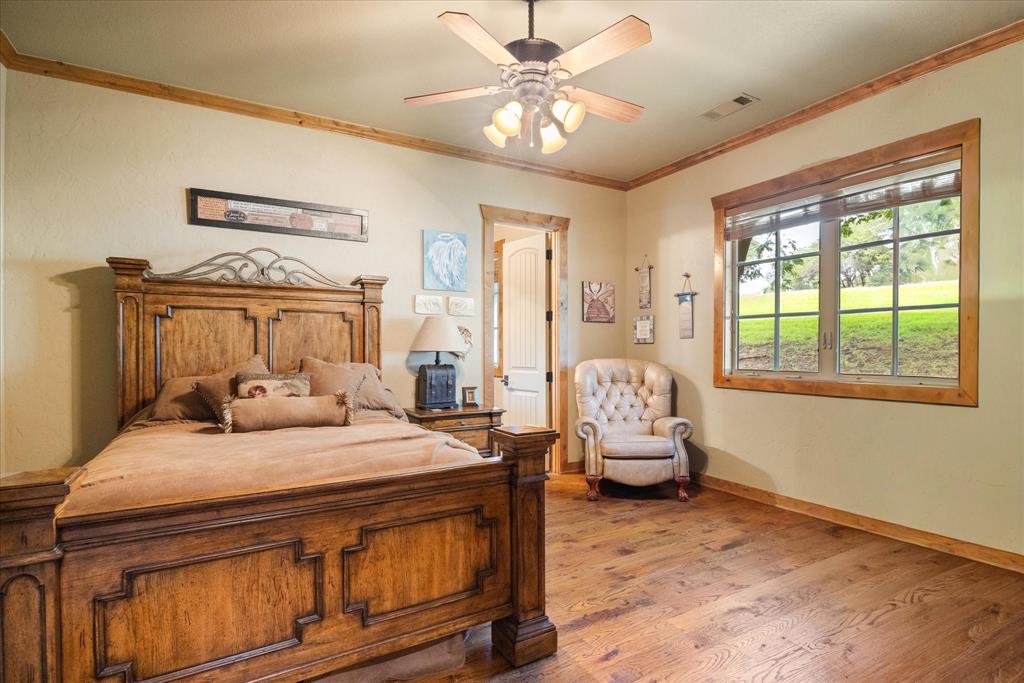 1101 Hidden Cove Trail