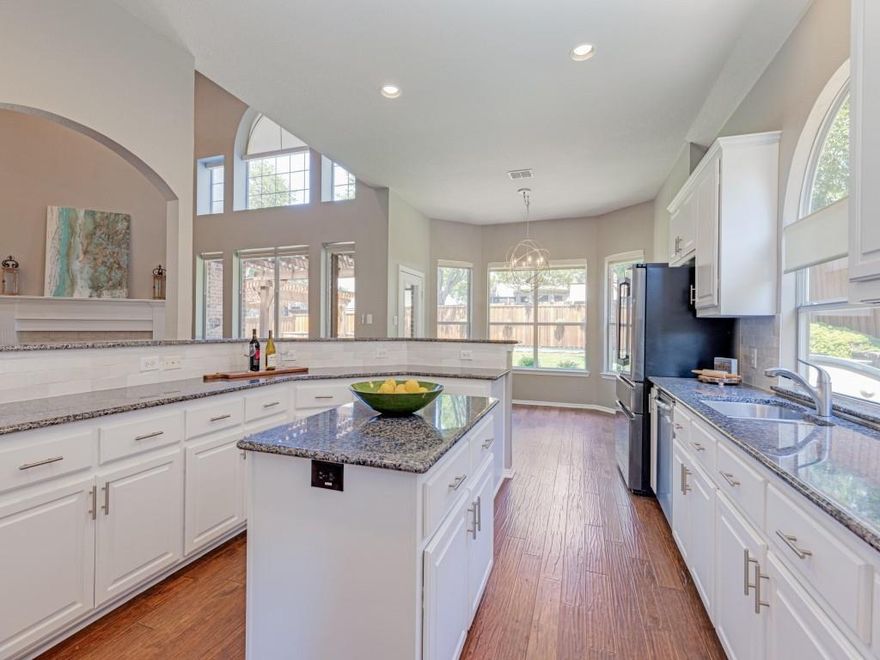 Gorgeous 4-bed, 3.5-bath home for lease in the gated Stonegate community, ideally situated near the 75 & 121 corridor with premier shopping and dining just minutes away. This beautifully maintained home features an open floor plan with vaulted ceilings, wood laminate flooring, designer lighting, and custom shades. The kitchen boasts chic white cabinetry, granite countertops and island, subway tile backsplash, gas cooktop, and stainless steel refrigerator. The spacious primary suite offers a cozy sitting area, a spa-like bath with dual vanities, a frameless glass shower, and a walk-in closet with built-ins for shoes and more. Upstairs, a versatile flex space is perfect for a home office, media room, or game room. Step outside to your private backyard retreat complete with a stone outdoor kitchen, two covered patios, and ample space for endless entertaining. Additional highlights include a 2-car garage with epoxy flooring and extra storage. Neighborhood amenities include gate, pool, playground, basketball court and walking trails. 
Move-in ready and full of charm, schedule your showing today!