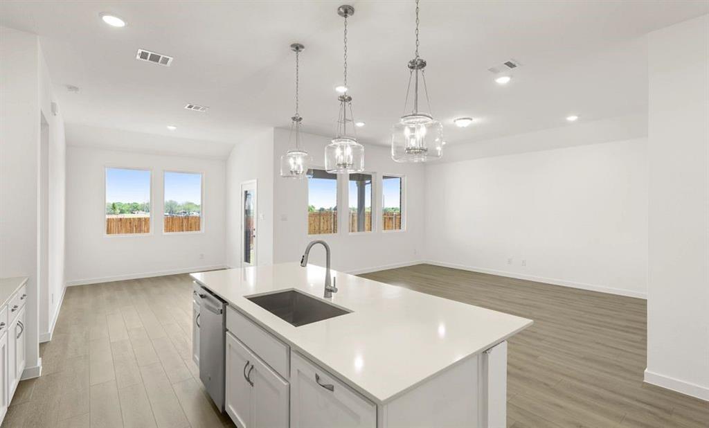 1516 Eagle Meadow Trail