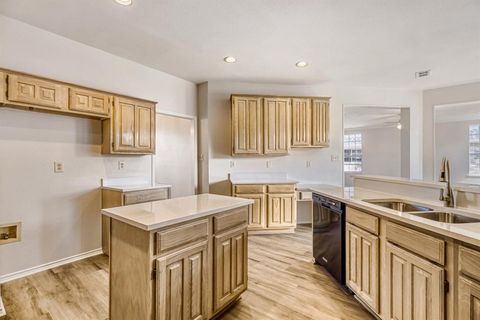 Tiny photo for 1514 Mission Ridge Trail, Carrollton, TX 75007 (MLS # 21192126)