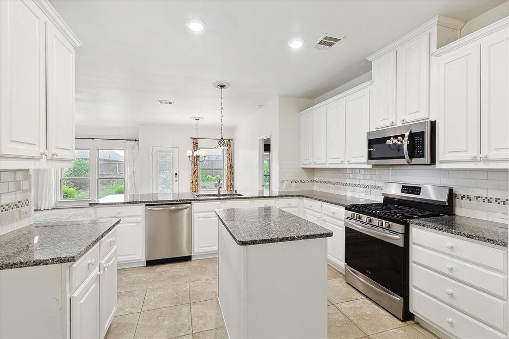 5504 Connally Drive