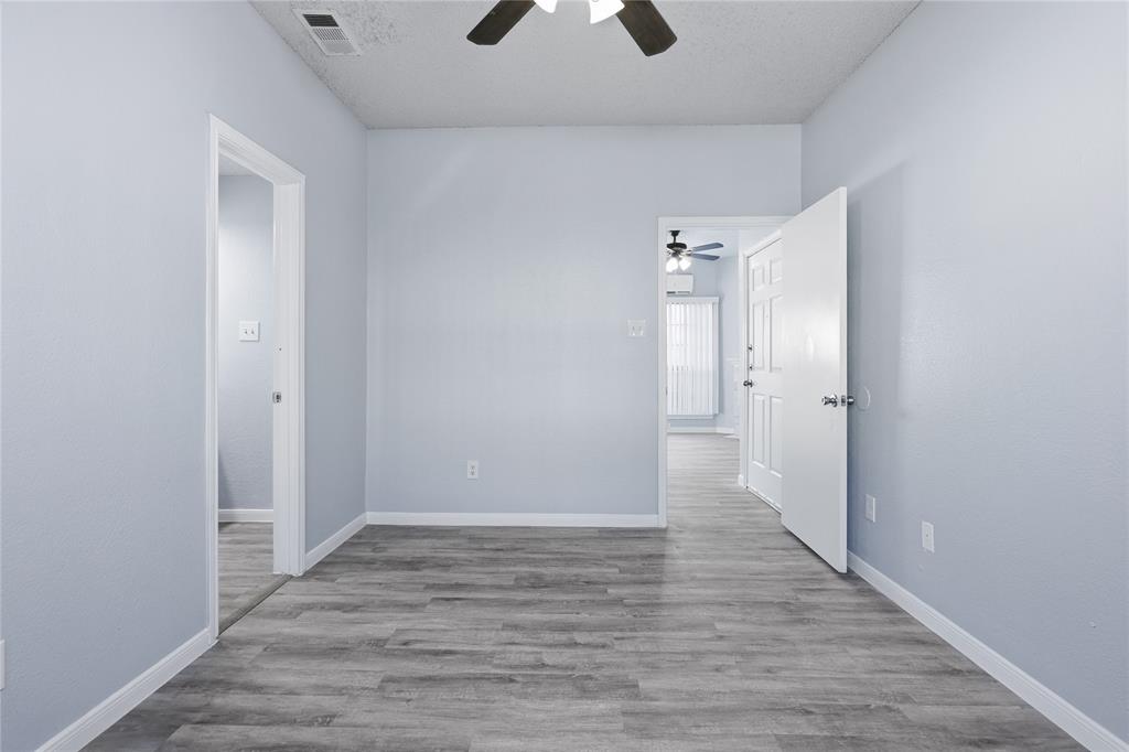 Oaks On The Ridge Condo - Residential