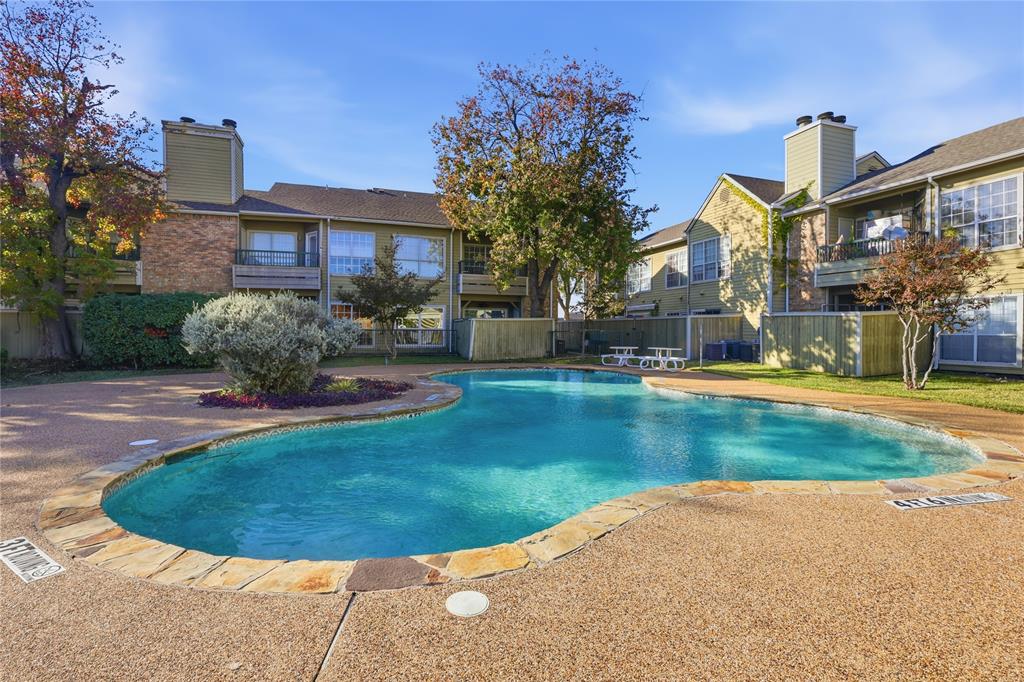 Oaks On The Ridge Condo - Residential