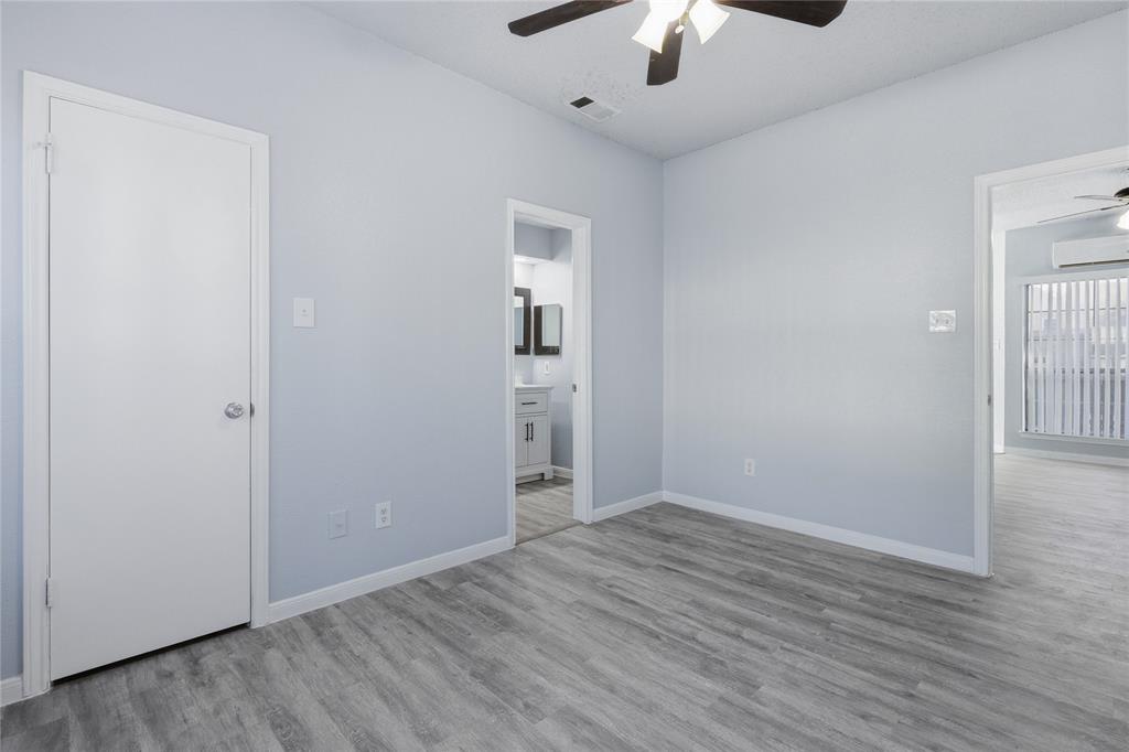 Oaks On The Ridge Condo - Residential