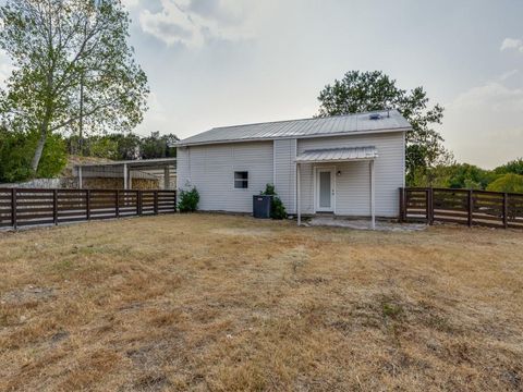 A home in Granbury