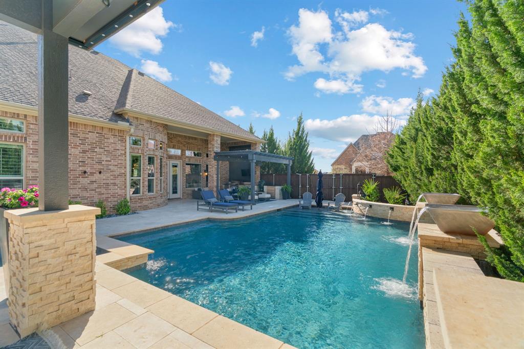 6701 Canyon Oak Court