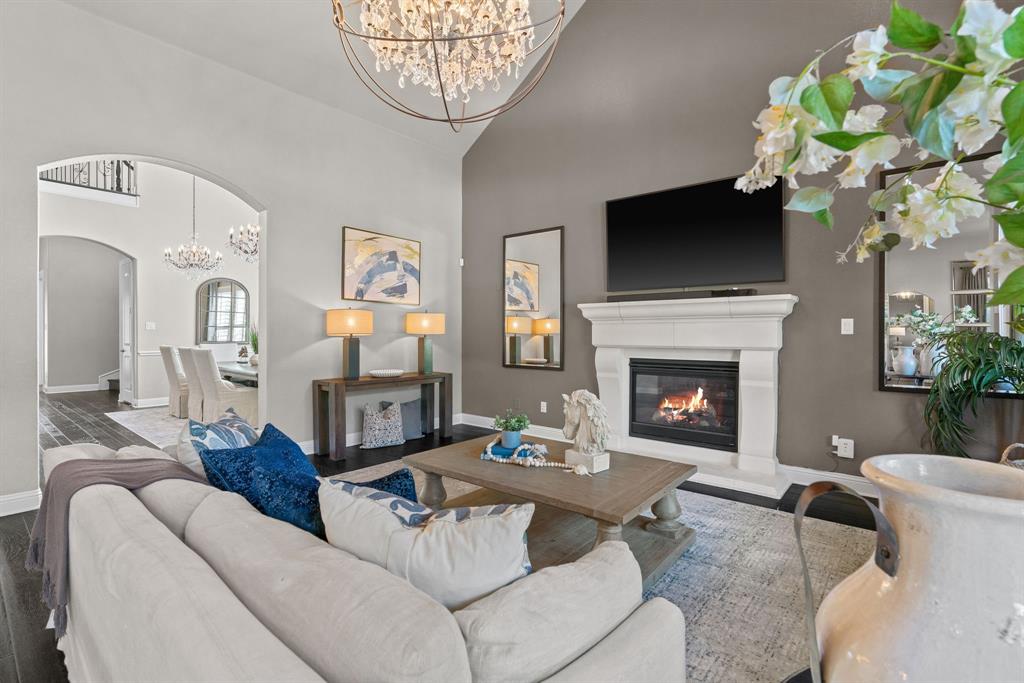 6701 Canyon Oak Court
