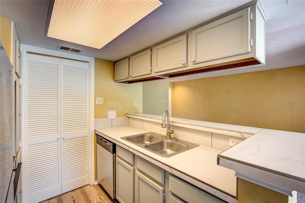 Faulkner Point 9-Hillpoint Ph 01 - Residential