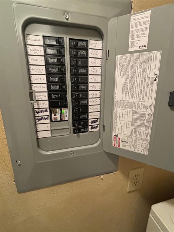 Faulkner Point 9-Hillpoint Ph 01 - Residential