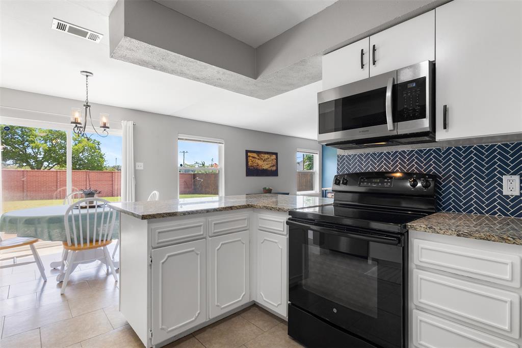 7504 Oak Ridge Drive