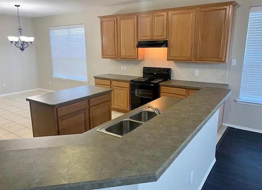 Trails Of Fossil Creek Ph I - Residential Lease