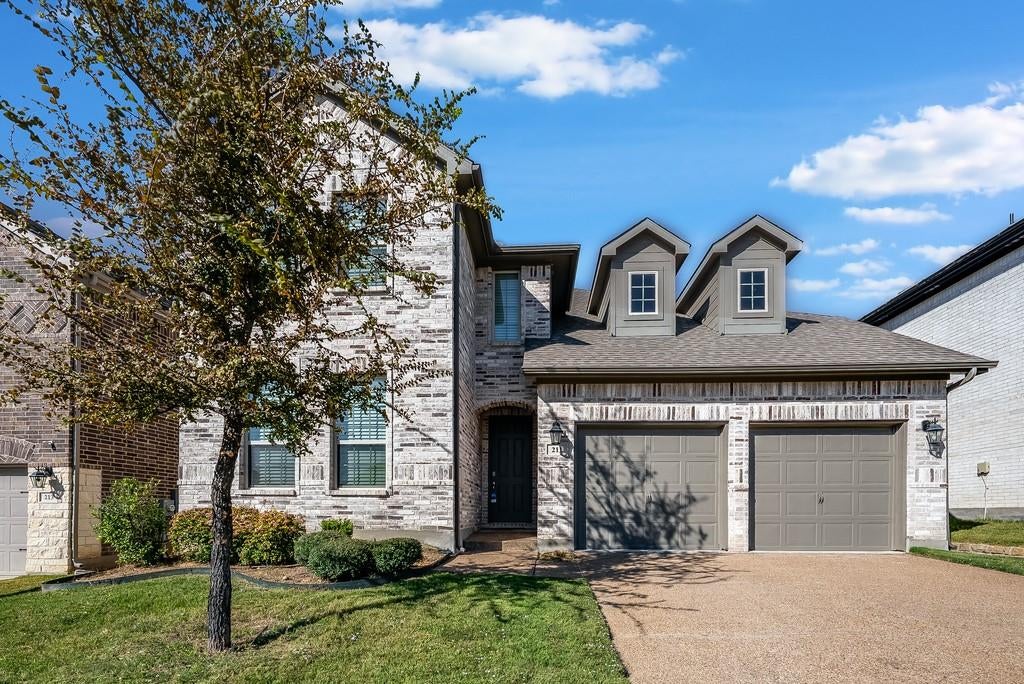 Photo of 211 Miramar Avenue, Melissa, TX 75454 (MLS # 21411104)