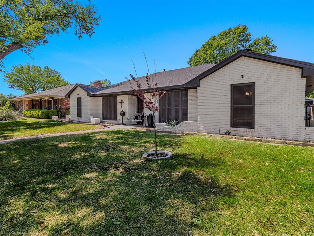 5111 Menefee Drive