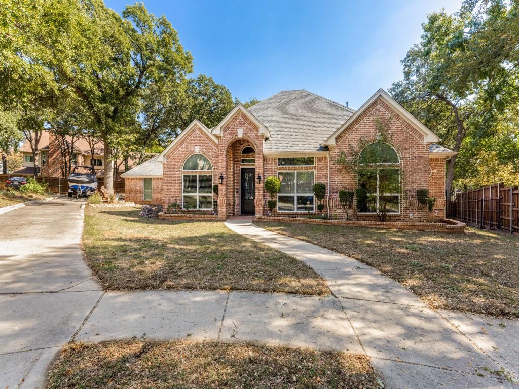 804 Woodbury Court