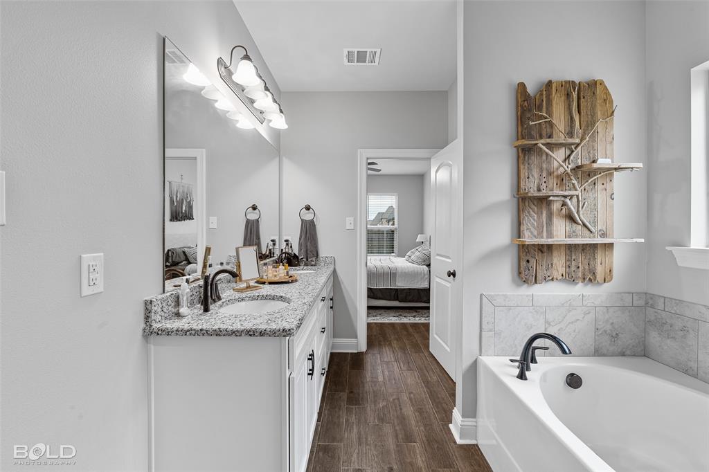 Bossier City, Louisiana 71111, United States, 3 Bedrooms Bedrooms, ,2 BathroomsBathrooms,Residential,Active,11942