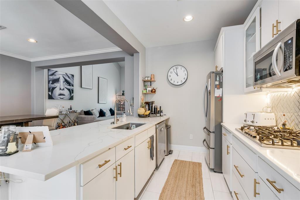 Metropolitan on Live Oak PH 1A - Residential Lease