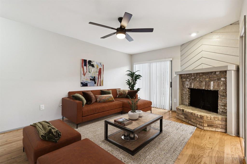 Preston Oaks Crossing Condos 01 & 02 - Residential