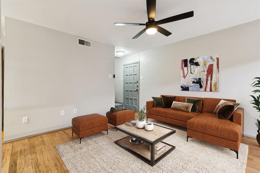 Preston Oaks Crossing Condos 01 & 02 - Residential