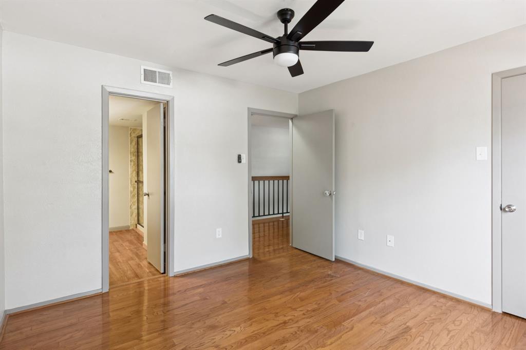 Preston Oaks Crossing Condos 01 & 02 - Residential