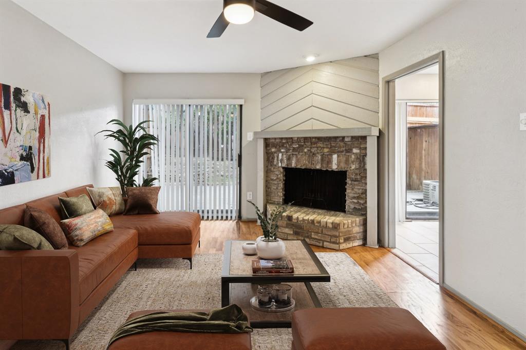 Preston Oaks Crossing Condos 01 & 02 - Residential