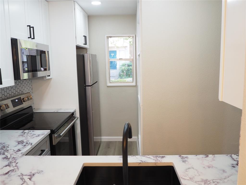 NORTHGALE VILLAGE CONDOMINIUMS - Residential Lease