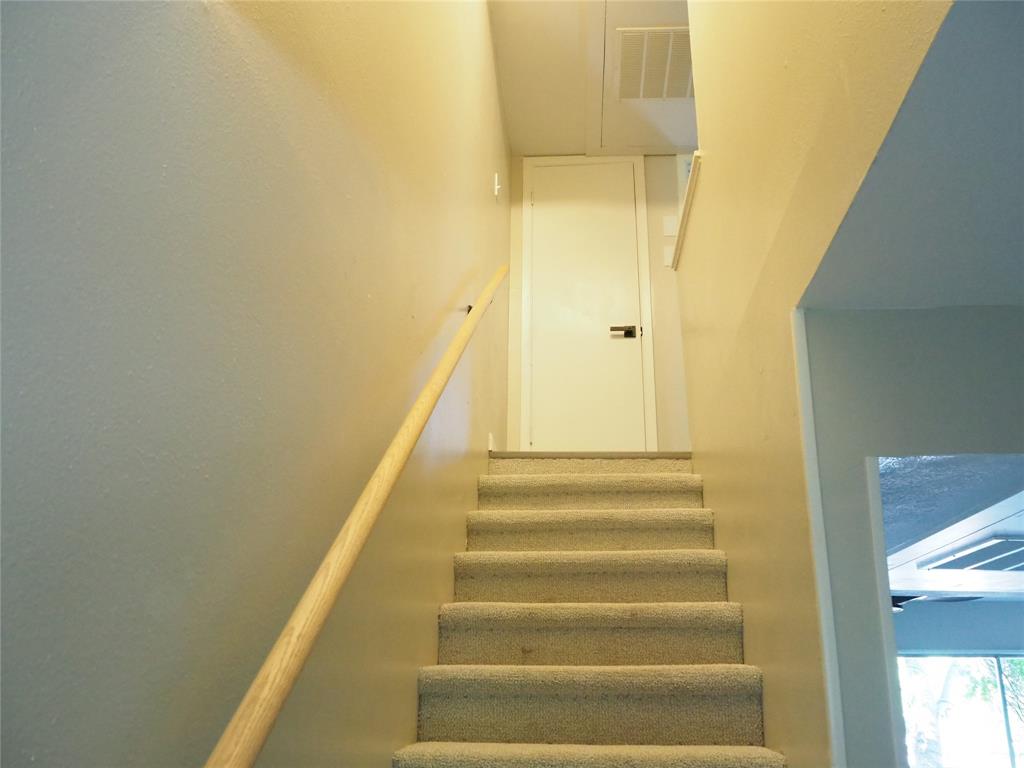 NORTHGALE VILLAGE CONDOMINIUMS - Residential Lease