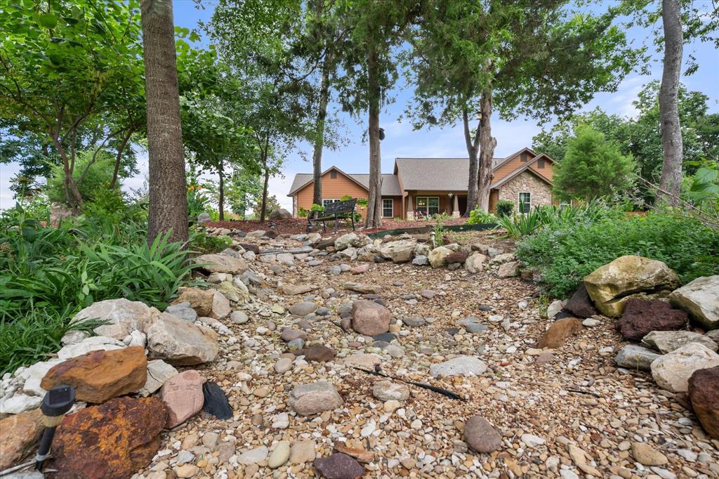 123 Clubhouse Drive
