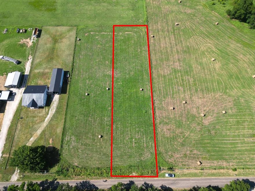 Property Highlights: 1.06 acres, Arkansas Estates community, No HOA, Light restrictions (minimum 1,600 sq ft, barndominiums allowed), Utilities available (meters needed), Option to purchase additional lot (MLS#20890155) with discount

Description: Build your ideal rural retreat in the quiet setting of Arkansas Estates. This spacious lot offers the flexibility to create a custom home with room to grow, while enjoying peaceful country living. An excellent opportunity for those seeking space, privacy, and the potential to expand with a neighboring lot. All information to be verified by buyer and buyer’s agent.