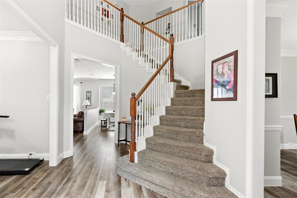 5900 Avocet Way