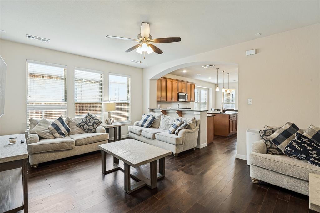 1224 Friesian Lane