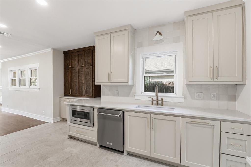 Chamberlain Arlington Heights 1st - Residential