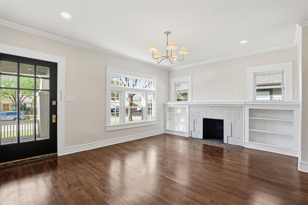 Chamberlain Arlington Heights 1st - Residential