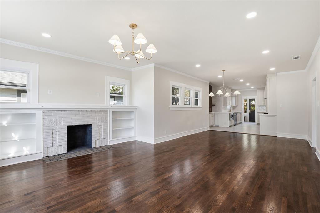 Chamberlain Arlington Heights 1st - Residential