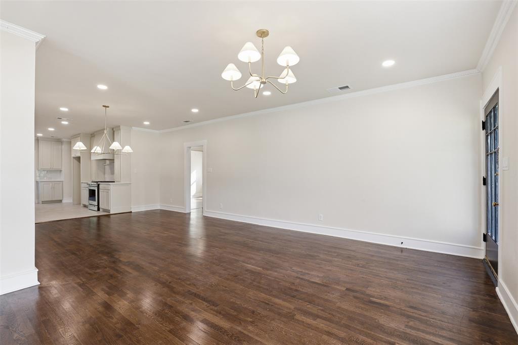 Chamberlain Arlington Heights 1st - Residential