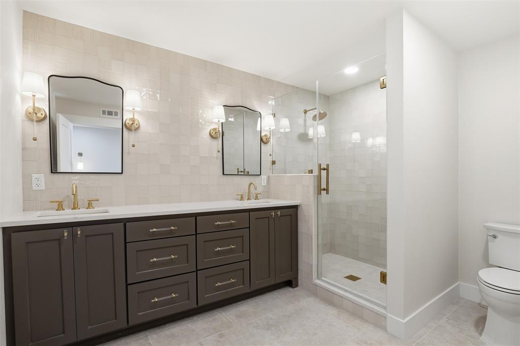 Chamberlain Arlington Heights 1st - Residential